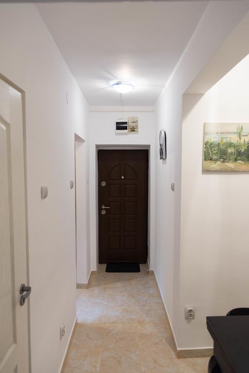 North Studio Apartment Bucharest Luaran gambar